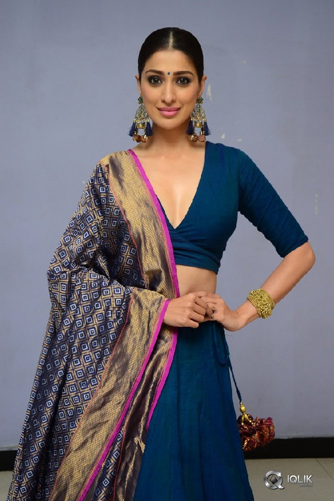 Raai-Laxmi-New-Stills